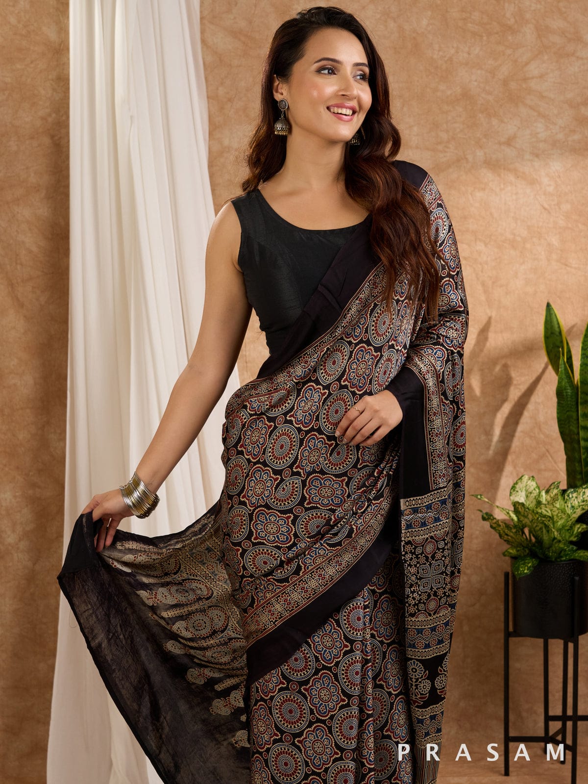 BLACK COLOR AJRAKH SAREE.