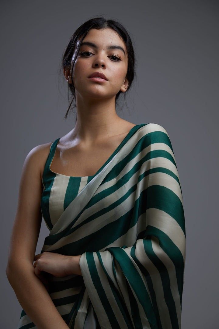 GREEN AND OFF-WHITE LINENING SAREE